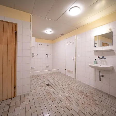 Irmella 39 By Vacations, Mit Pool & Sauna